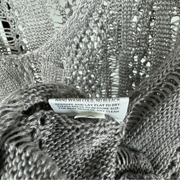 Eileen Fisher Crochet Linen Blend Short Sleeve Grey Popover Top, Sz L - Picture 8 of 8